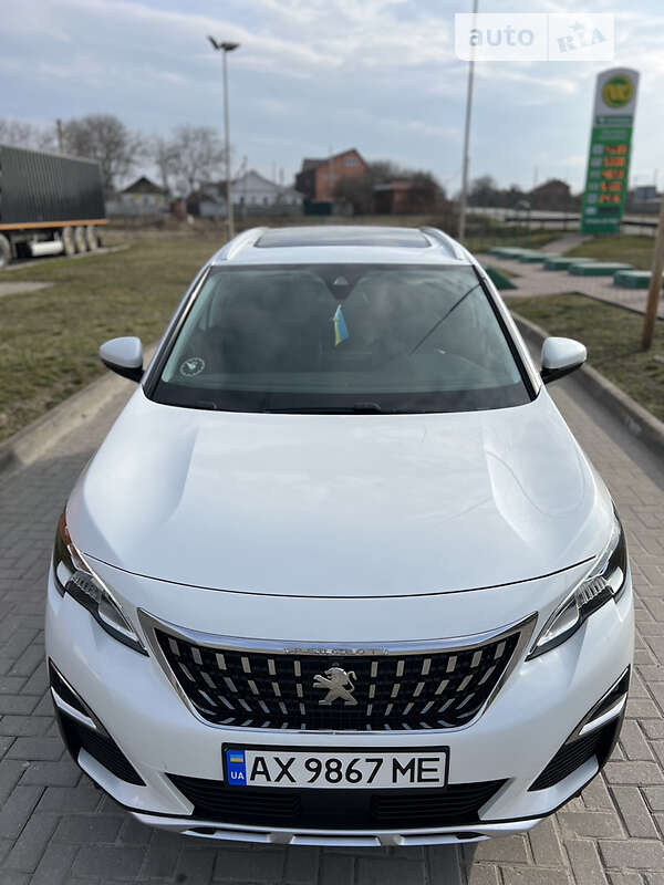Позашляховик / Кросовер Peugeot 3008 2017 в Краснограді