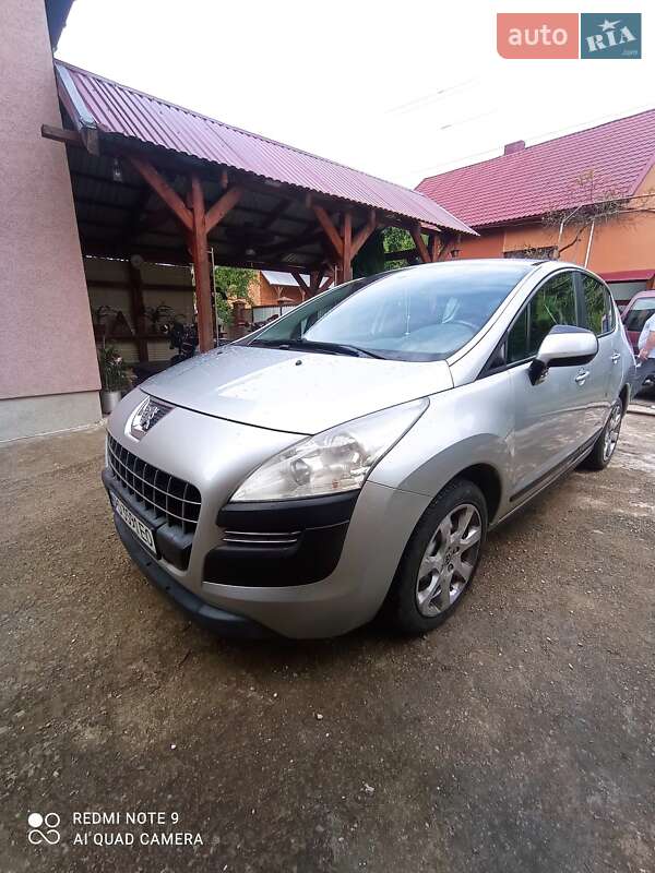 Внедорожник / Кроссовер Peugeot 3008 2009 в Тячеве