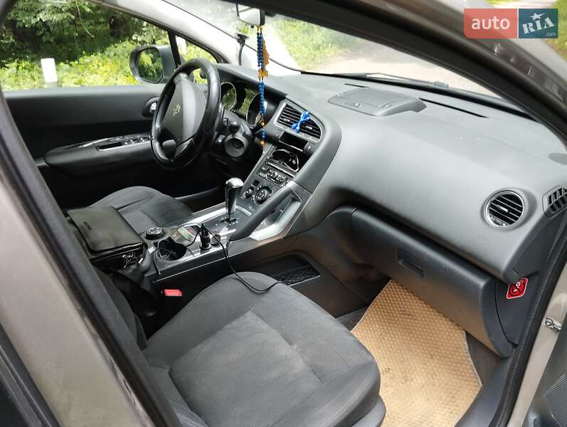 Peugeot 3008 2013 Peugeot 3008 2013