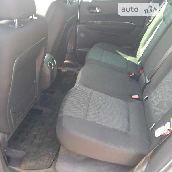 Позашляховик / Кросовер Peugeot 3008 2010 в Снятині