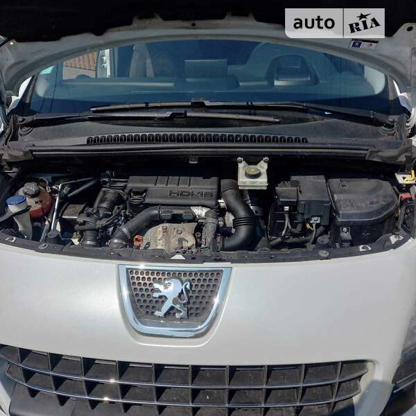 Позашляховик / Кросовер Peugeot 3008 2010 в Снятині