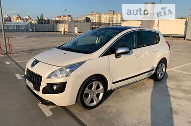 Внедорожник / Кроссовер Peugeot 3008 2011 в Киеве