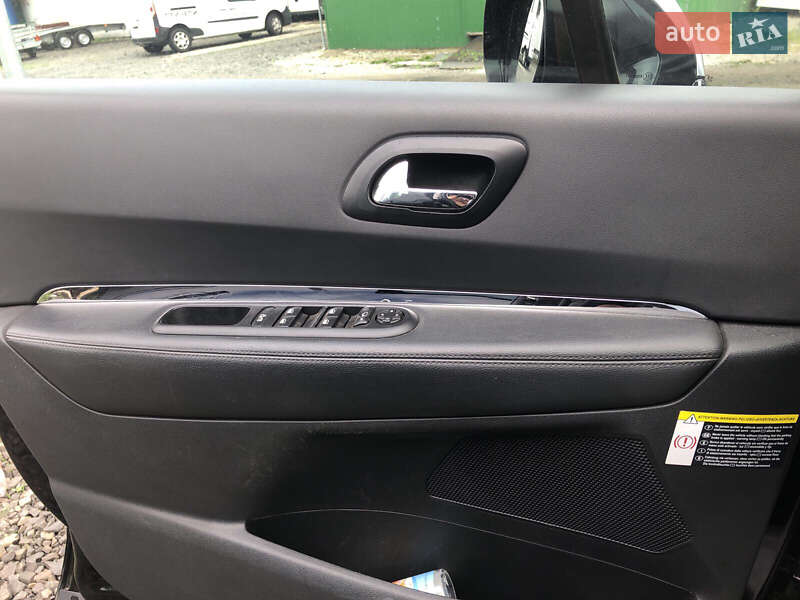 Позашляховик / Кросовер Peugeot 3008 2012 в Луцьку