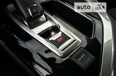 Позашляховик / Кросовер Peugeot 3008 2017 в 