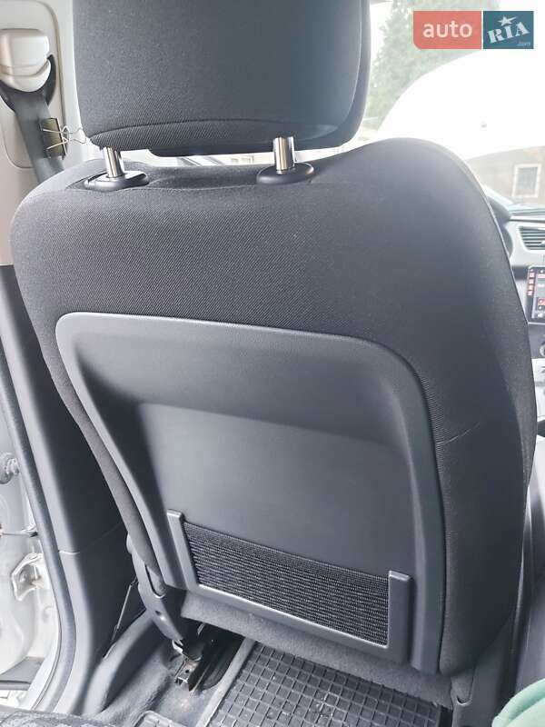 Внедорожник / Кроссовер Peugeot 3008 2009 в Львове фото 12 Внедорожник / Кроссовер Peugeot 3008 2009 в Львове