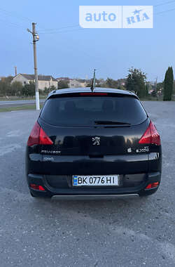 Позашляховик / Кросовер Peugeot 3008 2011 в Дубні