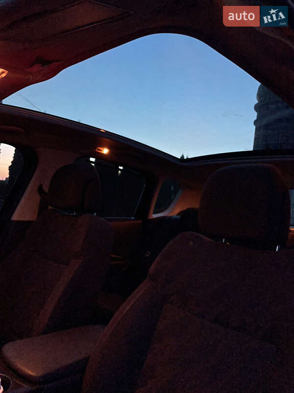 Позашляховик / Кросовер Peugeot 3008 2011 в Дубні