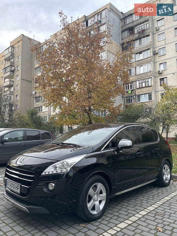 Позашляховик / Кросовер Peugeot 3008 2013 в Івано-Франківську
