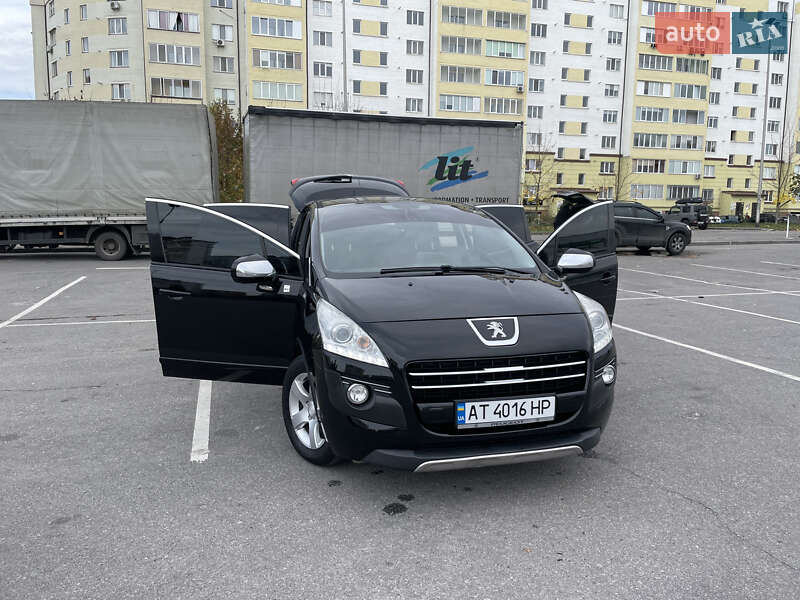 Позашляховик / Кросовер Peugeot 3008 2013 в Івано-Франківську
