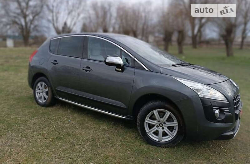 Внедорожник / Кроссовер Peugeot 3008 2010 в Мукачево