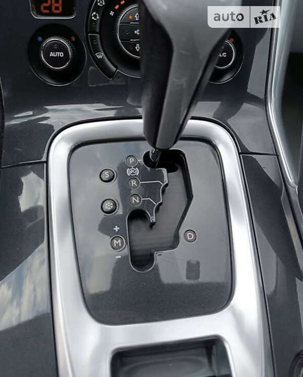 Внедорожник / Кроссовер Peugeot 3008 2010 в Мукачево