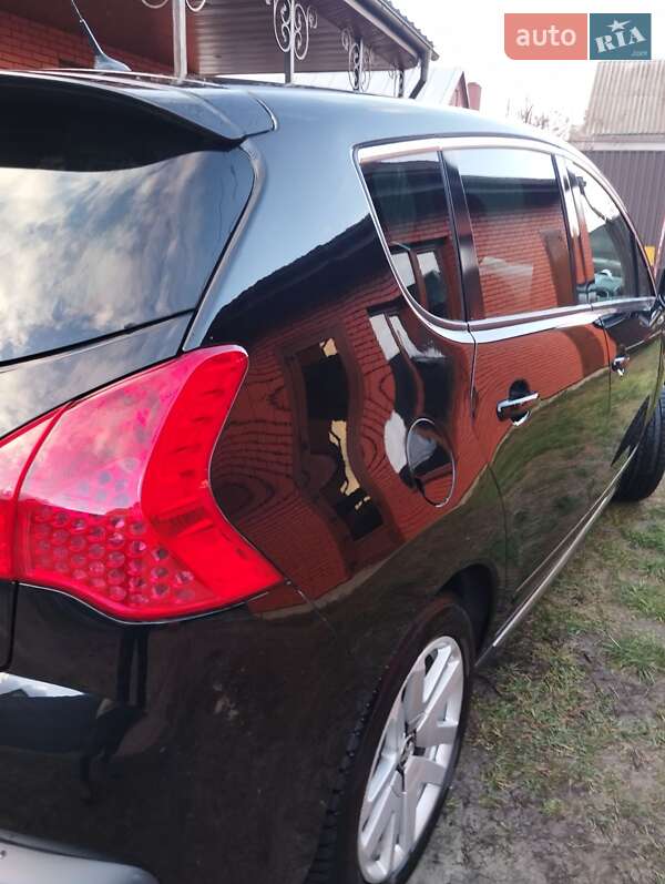 Внедорожник / Кроссовер Peugeot 3008 2013 в Березному