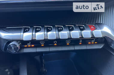 Внедорожник / Кроссовер Peugeot 3008 2021 в Полтаве