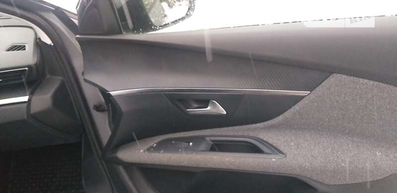 Внедорожник / Кроссовер Peugeot 3008 2017 в Хмельницком