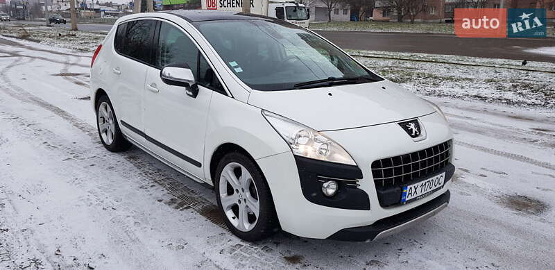 Позашляховик / Кросовер Peugeot 3008 2012 в Харкові