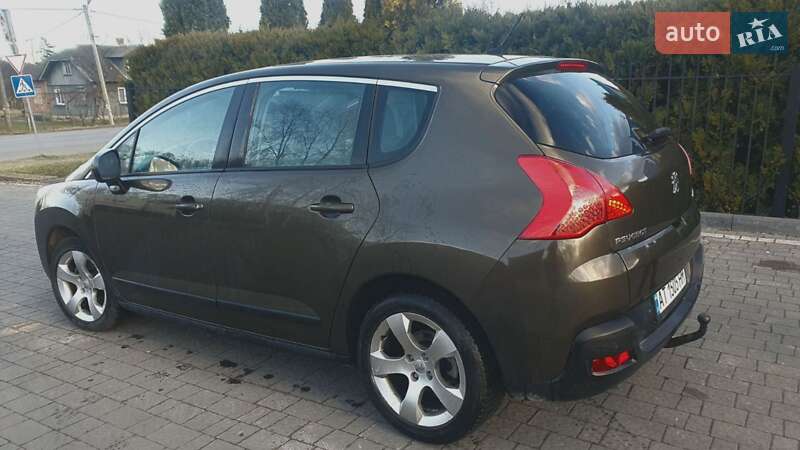 Позашляховик / Кросовер Peugeot 3008 2009 в Долині