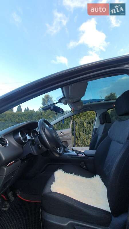 Позашляховик / Кросовер Peugeot 3008 2009 в Долині