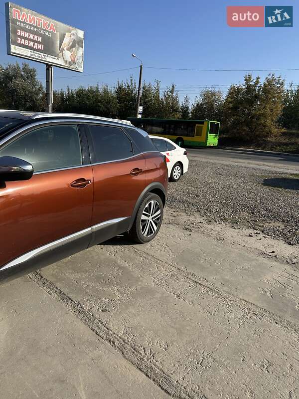 Позашляховик / Кросовер Peugeot 3008 2017 в Вінниці