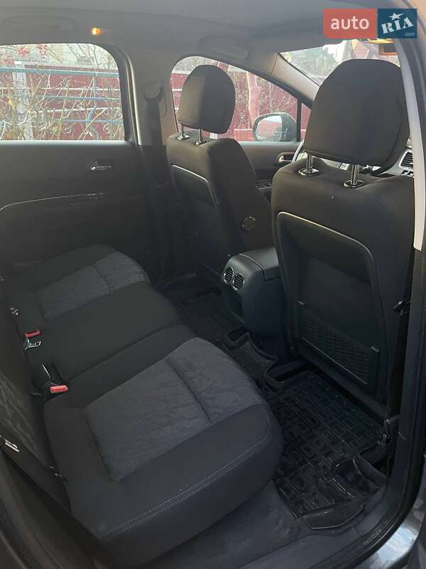 Позашляховик / Кросовер Peugeot 3008 2009 в Тернополі