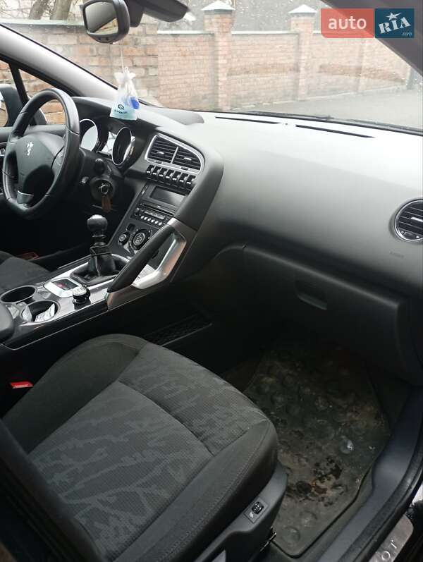 Внедорожник / Кроссовер Peugeot 3008 2009 в Луцке