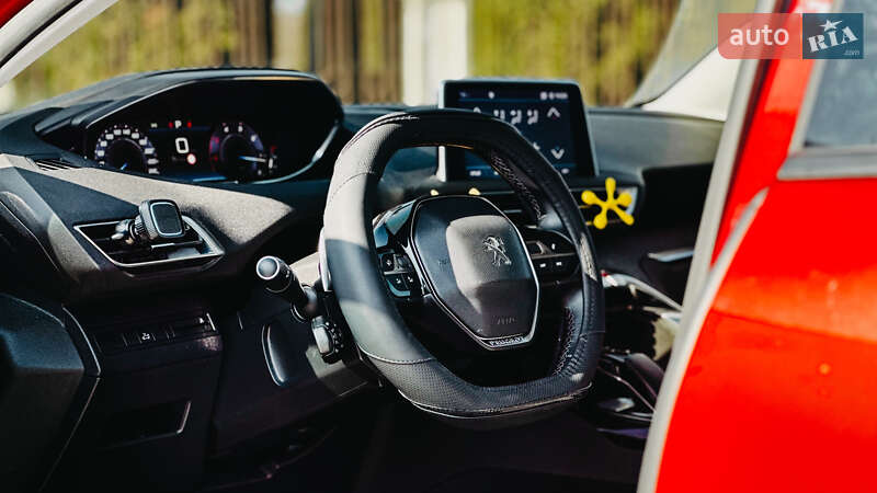 Внедорожник / Кроссовер Peugeot 3008 2020 в Дубно
