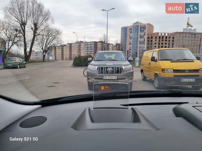Позашляховик / Кросовер Peugeot 3008 2013 в Рівному
