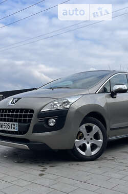 Позашляховик / Кросовер Peugeot 3008 2011 в Тернополі