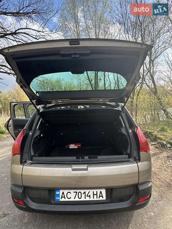 Внедорожник / Кроссовер Peugeot 3008 2011 в Луцке фото 8 Внедорожник / Кроссовер Peugeot 3008 2011 в Луцке