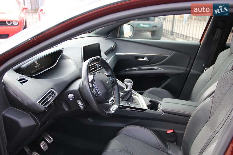 Позашляховик / Кросовер Peugeot 3008 2018 в Одесі