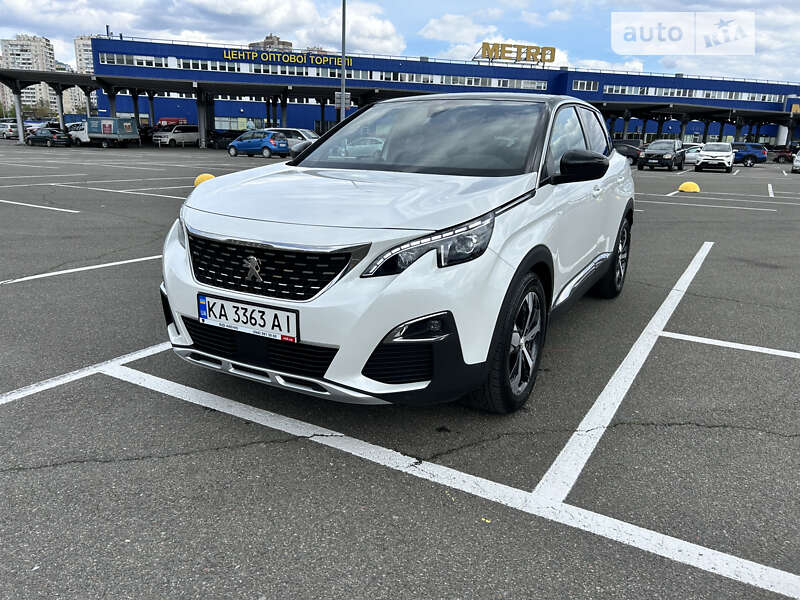 Внедорожник / Кроссовер Peugeot 3008 2020 в Киеве