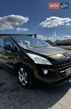 Позашляховик / Кросовер Peugeot 3008 2009 в Заліщиках