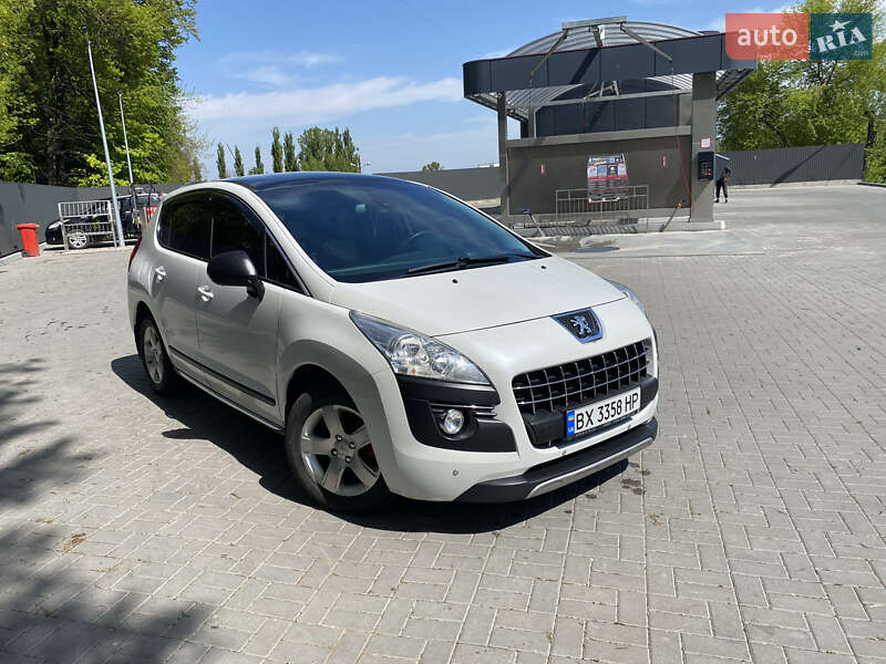 Peugeot 3008 2011