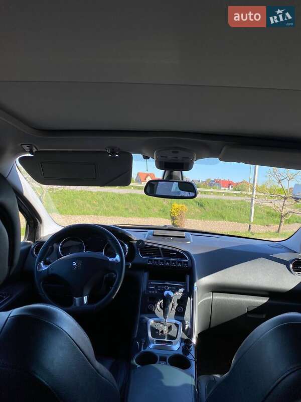 Внедорожник / Кроссовер Peugeot 3008 2010 в Стрые