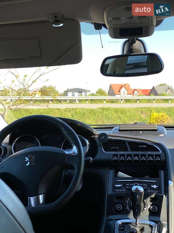 Внедорожник / Кроссовер Peugeot 3008 2010 в Стрые