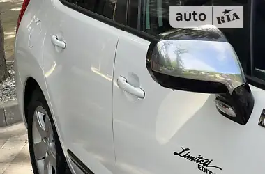 Peugeot 3008 2013