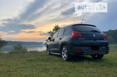 Позашляховик / Кросовер Peugeot 3008 2011 в Львові