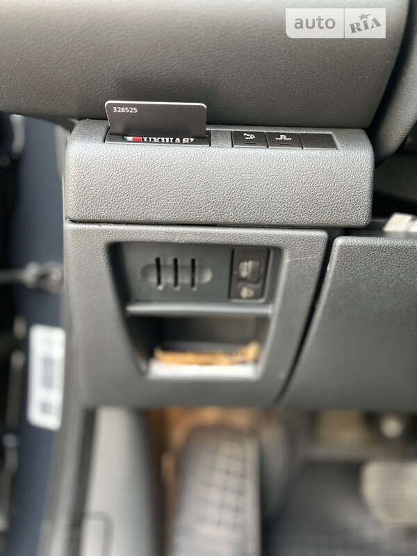 Внедорожник / Кроссовер Peugeot 3008 2011 в Львове