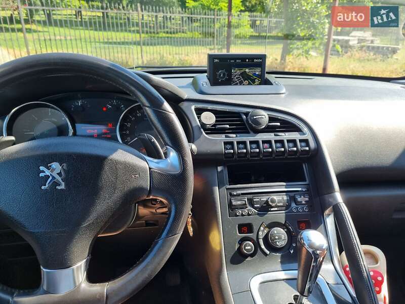 Внедорожник / Кроссовер Peugeot 3008 2013 в Днепре