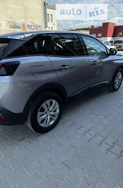 Позашляховик / Кросовер Peugeot 3008 2018 в  фото 2 Позашляховик / Кросовер Peugeot 3008 2018 в
