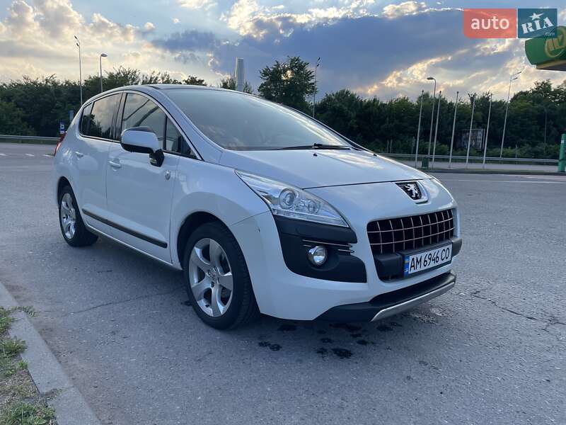 Позашляховик / Кросовер Peugeot 3008 2013 в Житомирі