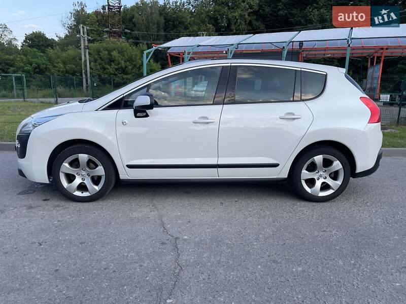 Позашляховик / Кросовер Peugeot 3008 2013 в Житомирі