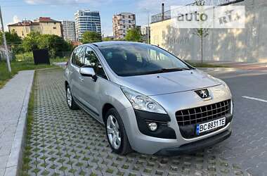 Позашляховик / Кросовер Peugeot 3008 2013 в Львові
