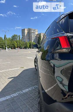 Позашляховик / Кросовер Peugeot 3008 2017 в Одесі
