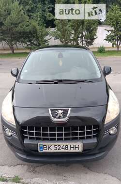 Внедорожник / Кроссовер Peugeot 3008 2009 в Вараше