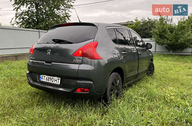 Позашляховик / Кросовер Peugeot 3008 2009 в 