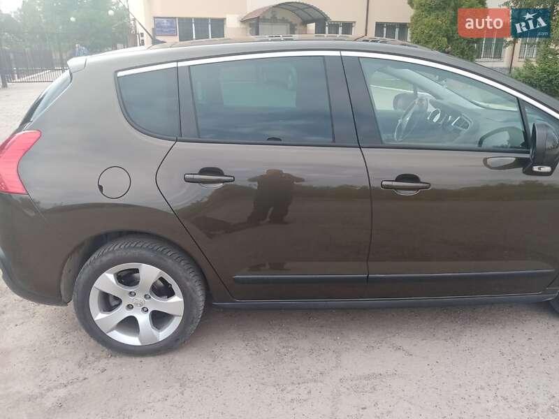 Внедорожник / Кроссовер Peugeot 3008 2010 в Ивано-Франковске фото 3 Внедорожник / Кроссовер Peugeot 3008 2010 в Ивано-Франковске