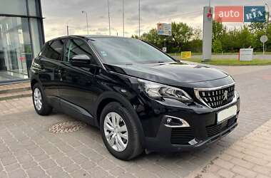 Позашляховик / Кросовер Peugeot 3008 2017 в Луцьку