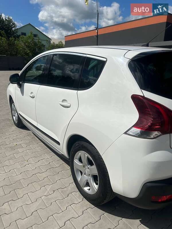 Внедорожник / Кроссовер Peugeot 3008 2014 в Ровно