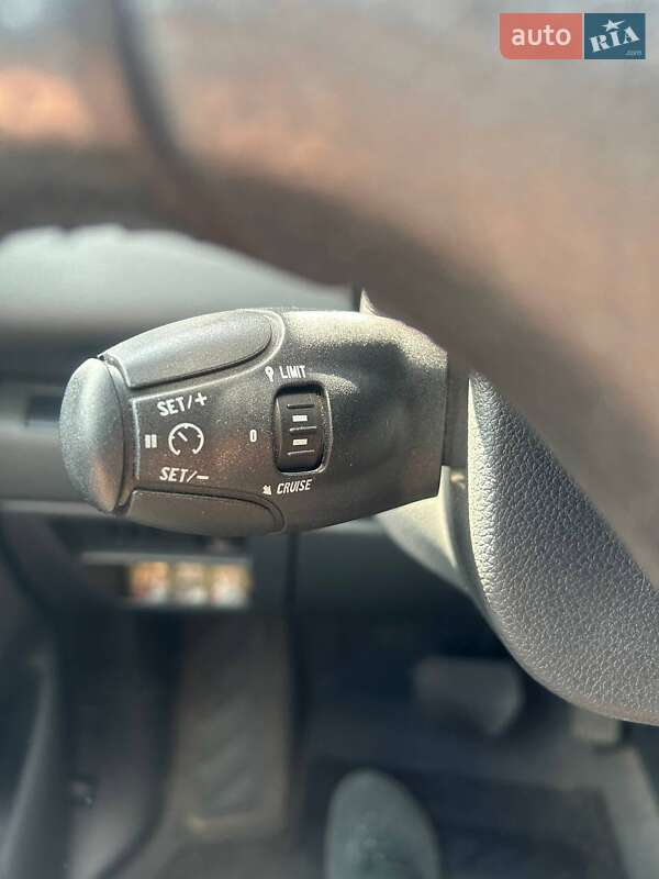 Внедорожник / Кроссовер Peugeot 3008 2014 в Ровно