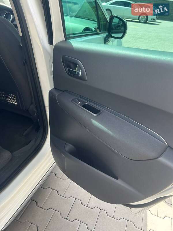 Внедорожник / Кроссовер Peugeot 3008 2014 в Ровно